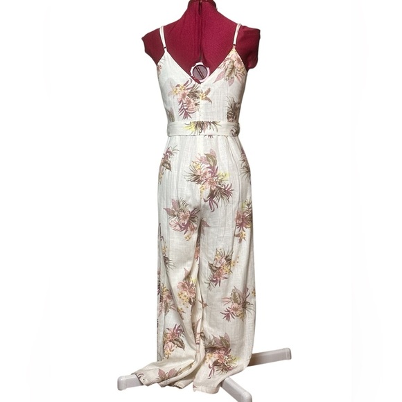 Minkpink floral print wide leg fully lined maxi jumpsuit - Picture 5 of 14